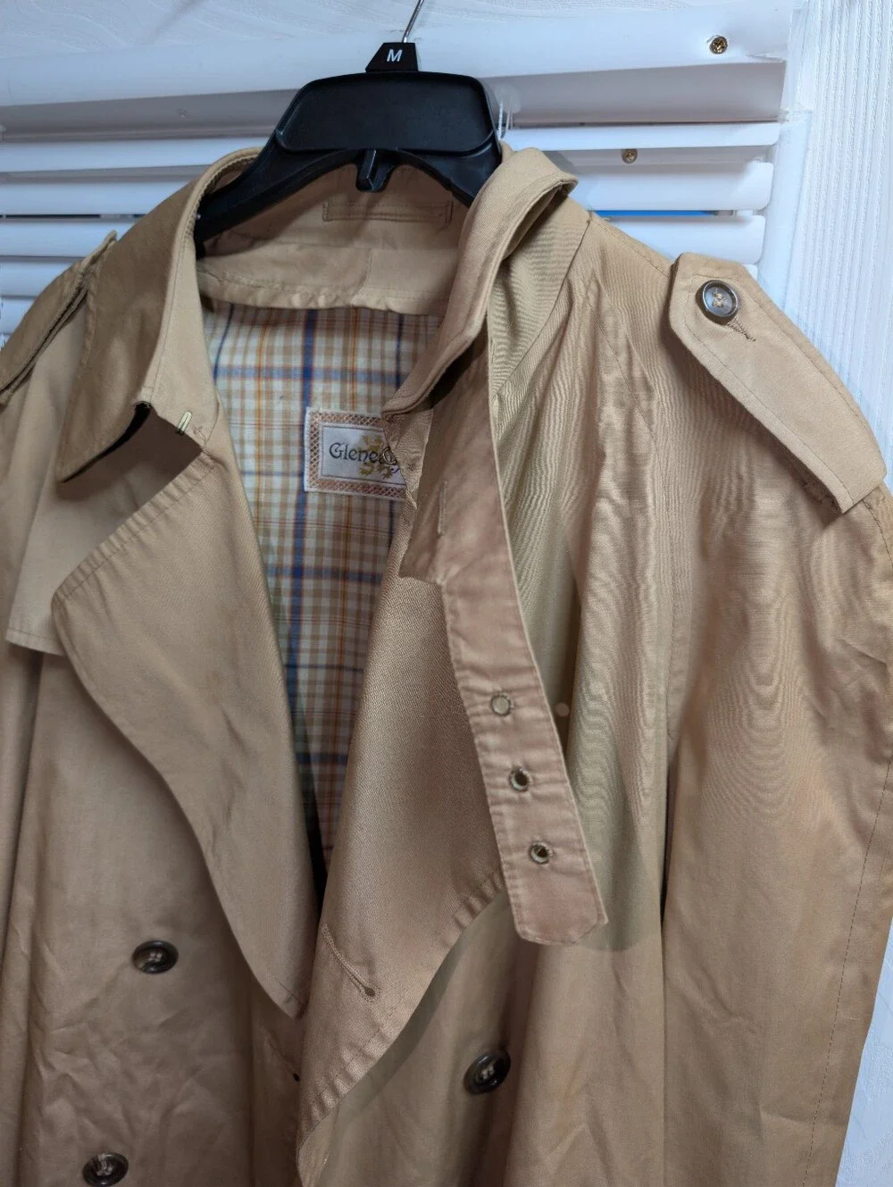 Gleneagles (46R) Classic Beige Trench Coat with Plaid Lining